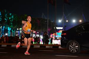 BIB: 412
                            <button type="button" onclick="openModal(15049846)" class="btn btn-primary btn-sm float-right btn-popup" data-toggle="modal" data-target=".modal-high-quality">
                        <i class="fas fa-shopping-cart"></i> Add to Cart
                    </button>
                                            <button type="button" onclick="isThisMe(15049846, true)" class="btn btn-success btn-sm float-right btn-popup btn-isme hidden" data-toggle="tooltip" data-placement="bottom" title="นี่คือรูปของคุณใช่ไหม คลิกที่นี่เพื่อเอาเข้าอัลบั้ม">
                        <i class="fas fa-plus"></i> Add to album
                    </button>
                    <button type="button" onclick="isThisMe(15049846, false)" class="btn btn-warning btn-sm float-right btn-popup btn-isnotme hidden">
                        <i class="fas fa-ban"></i> Remove from album
                    </button>